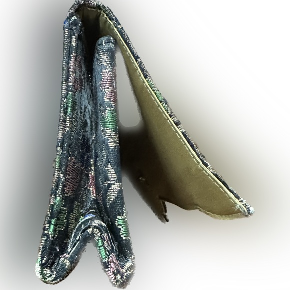 Vintage floral clutch - Picture 3 of 8